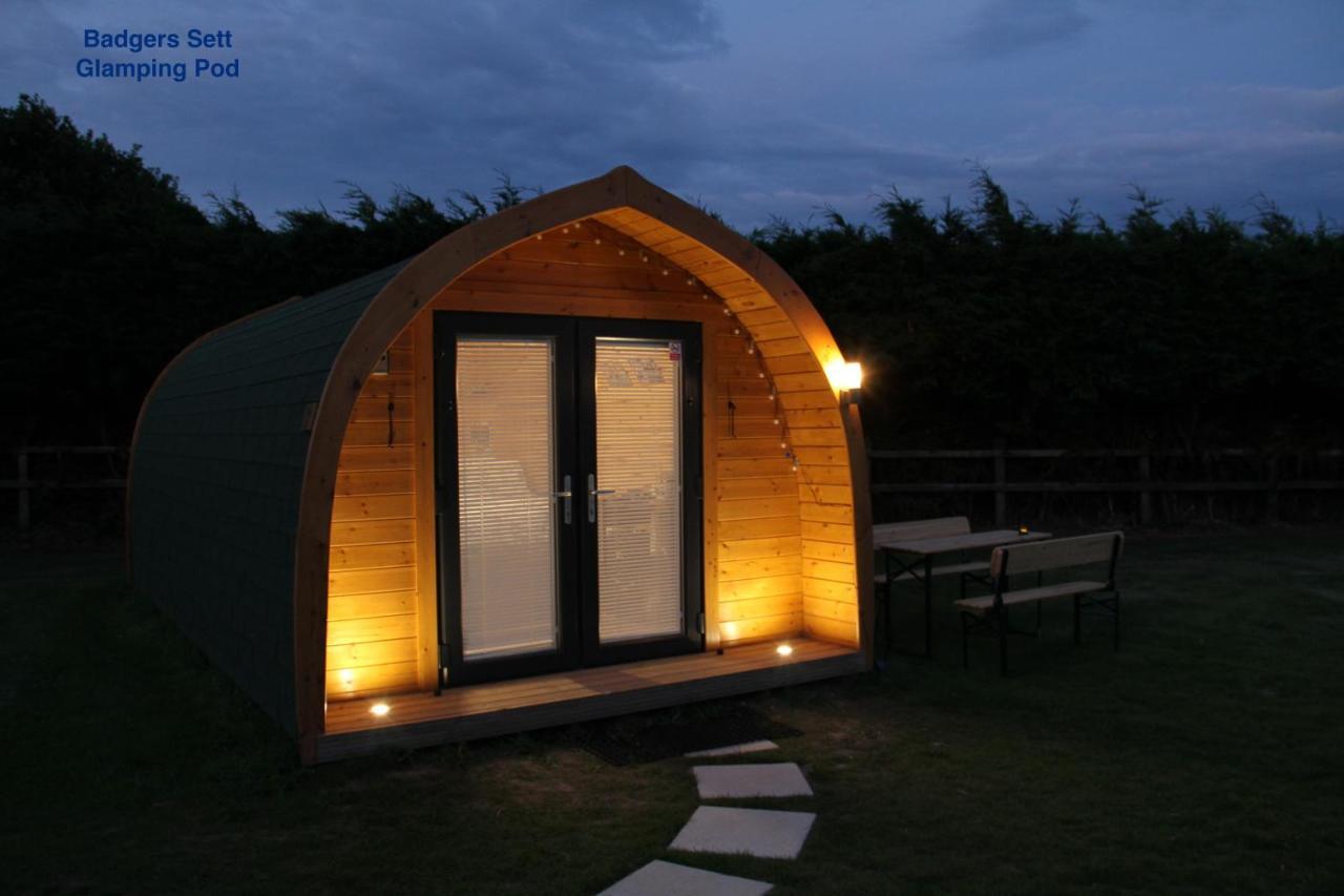 Lanterns Shepherds Huts & Glamping Happisburgh Buitenkant foto