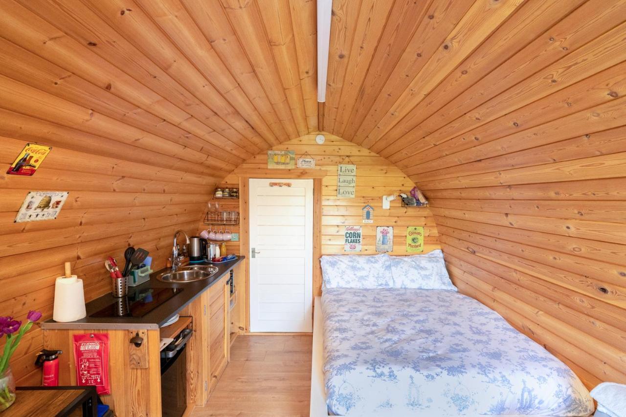 Lanterns Shepherds Huts & Glamping Happisburgh Buitenkant foto