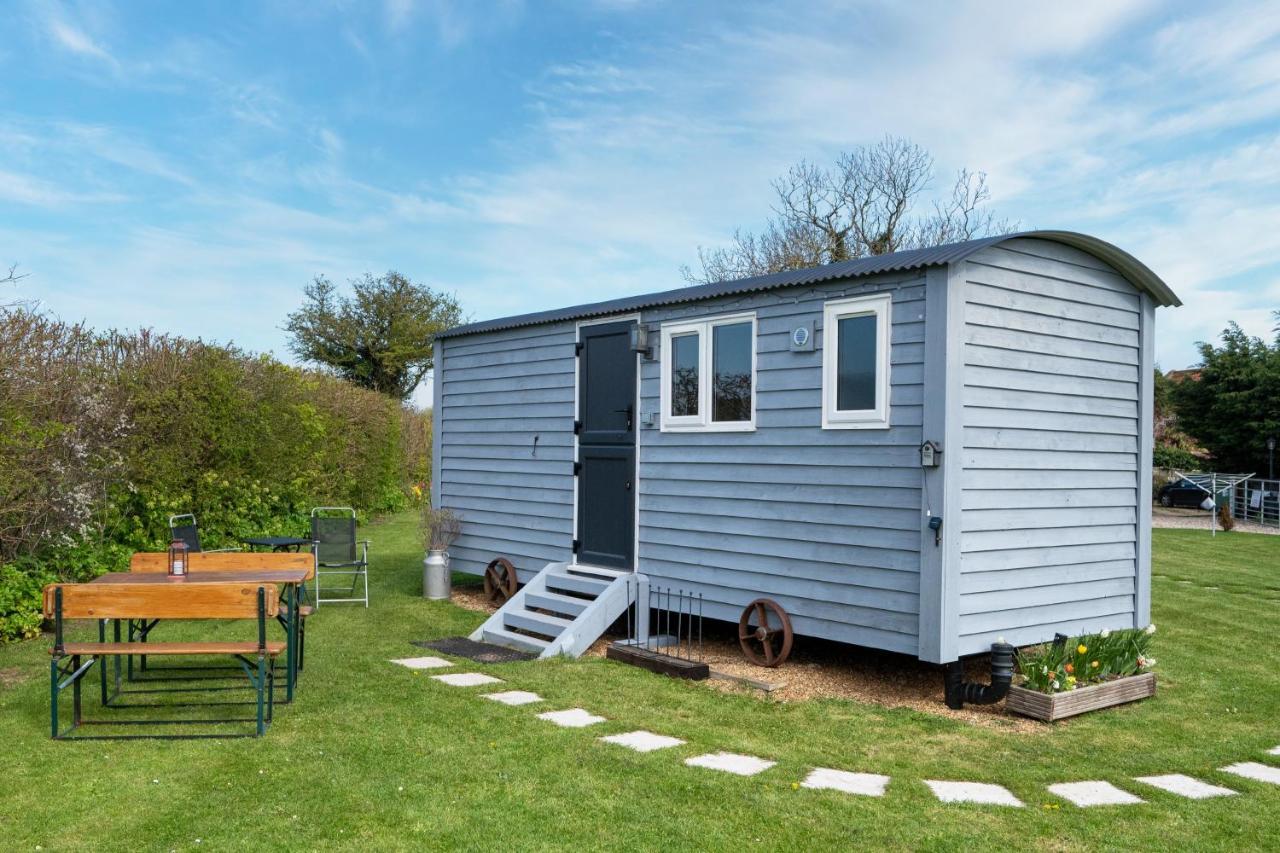 Lanterns Shepherds Huts & Glamping Happisburgh Buitenkant foto