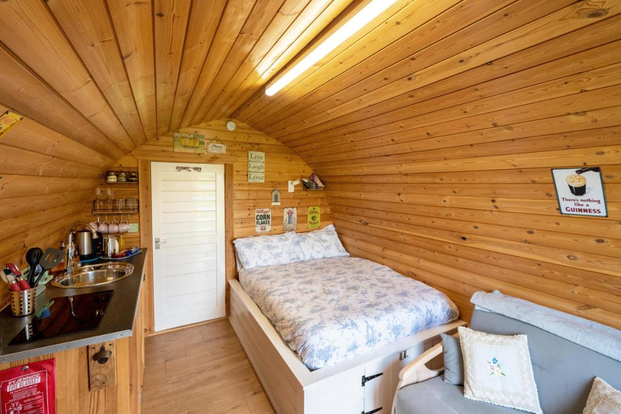 Lanterns Shepherds Huts & Glamping Happisburgh Buitenkant foto