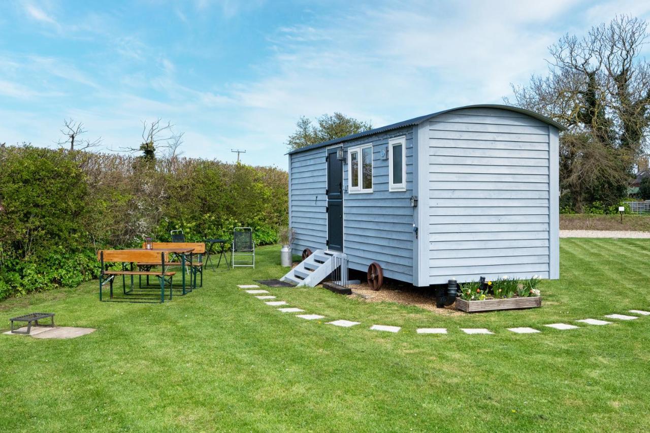 Lanterns Shepherds Huts & Glamping Happisburgh Buitenkant foto